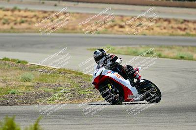 media/Apr-13-2025-TrackXperience (Sun) [[fb1ef998a6]]/Level 2 (Intermediate)/Turns 4 and 6 (Session 4)/